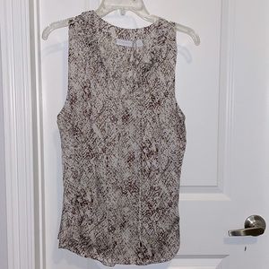 New York & Company Sleeveless blouse